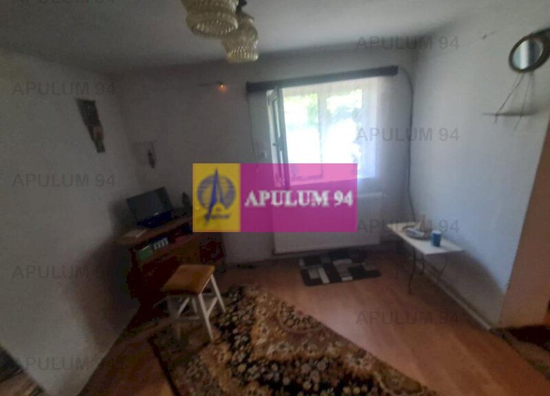 Casa de vanzare in Poiana Campina